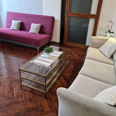 Feeling Home In The Heart Of Budapest Bagian luar foto